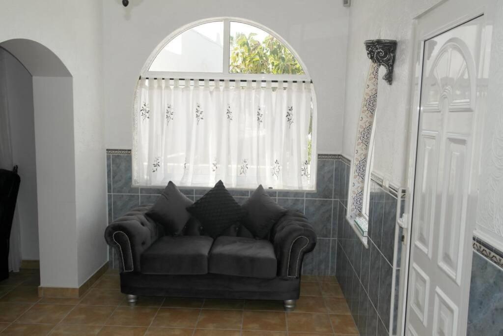 Casa Antony Apartment San Miguel De Salinas Exterior photo